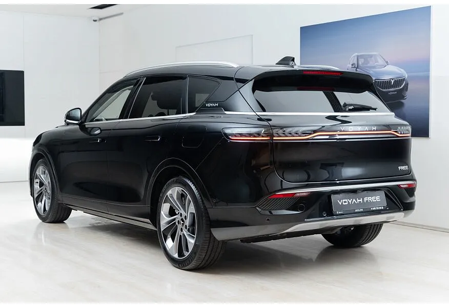 АВИЛОН - Voyah Free EVR Long Range 1.5 AT AWD (489 л.с.) Черный - slide 4