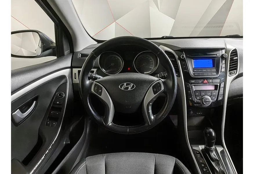 Hyundai i30 1.6 AT (130 л.с.) Active Голубой в АВИЛОН. Слайд №18