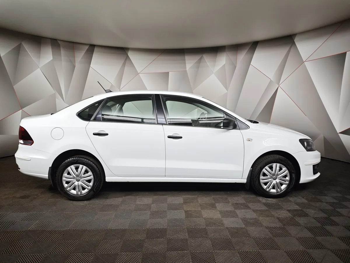 Volkswagen Polo 1.6 MPI MT (90 л.с.) Trendline Белый в АВИЛОН. Слайд №6