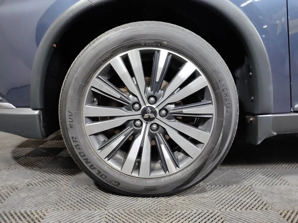 Mitsubishi Outlander 2.0 MIVEC CVT 4WD (146 л.с.) Intense Plus Синий в АВИЛОН. Слайд №9