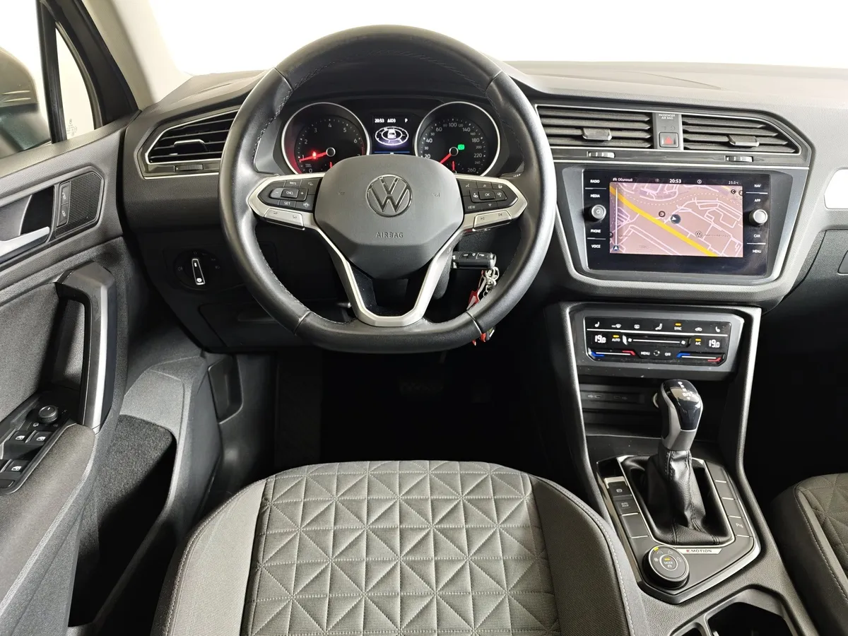 Volkswagen Tiguan 2.0 TSI 4Motion DSG (180 л.с.) Comfortline Коричневый в АВИЛОН. Слайд №19