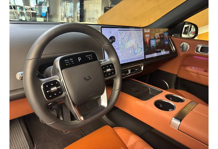 Li Auto L6 1.5 AT 4WD (150 л.с.) Max Серый в АВИЛОН. Слайд №3