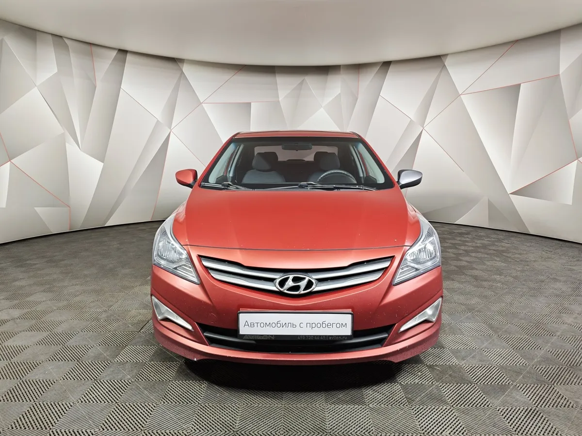 Hyundai Solaris 1.6 AT (123 л.с.) Comfort Красный в АВИЛОН. Слайд №7