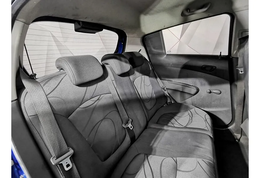 Chevrolet Spark 1.0 AT (68 л.с.) LS Синий в АВИЛОН. Слайд №16