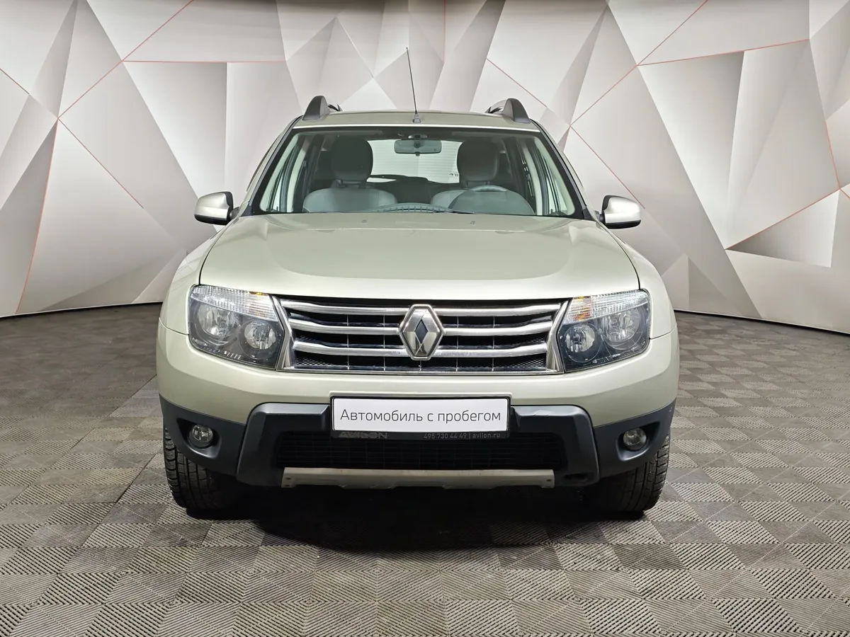 Renault Duster 2.0 MT 4x4 (143 л.с.) Коричневый в АВИЛОН. Слайд №7