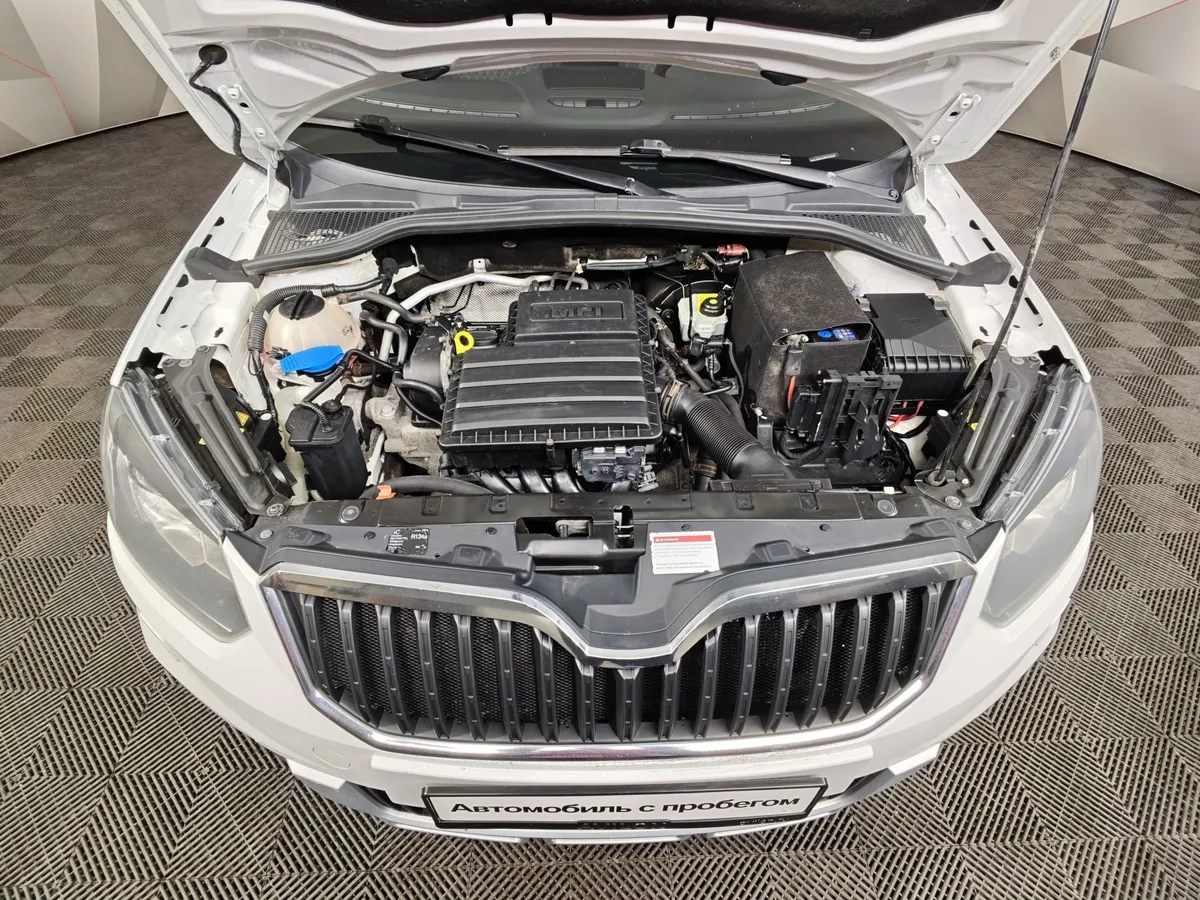 Skoda Yeti 1.6 AT (110 л.с.) Белый в АВИЛОН. Слайд №10