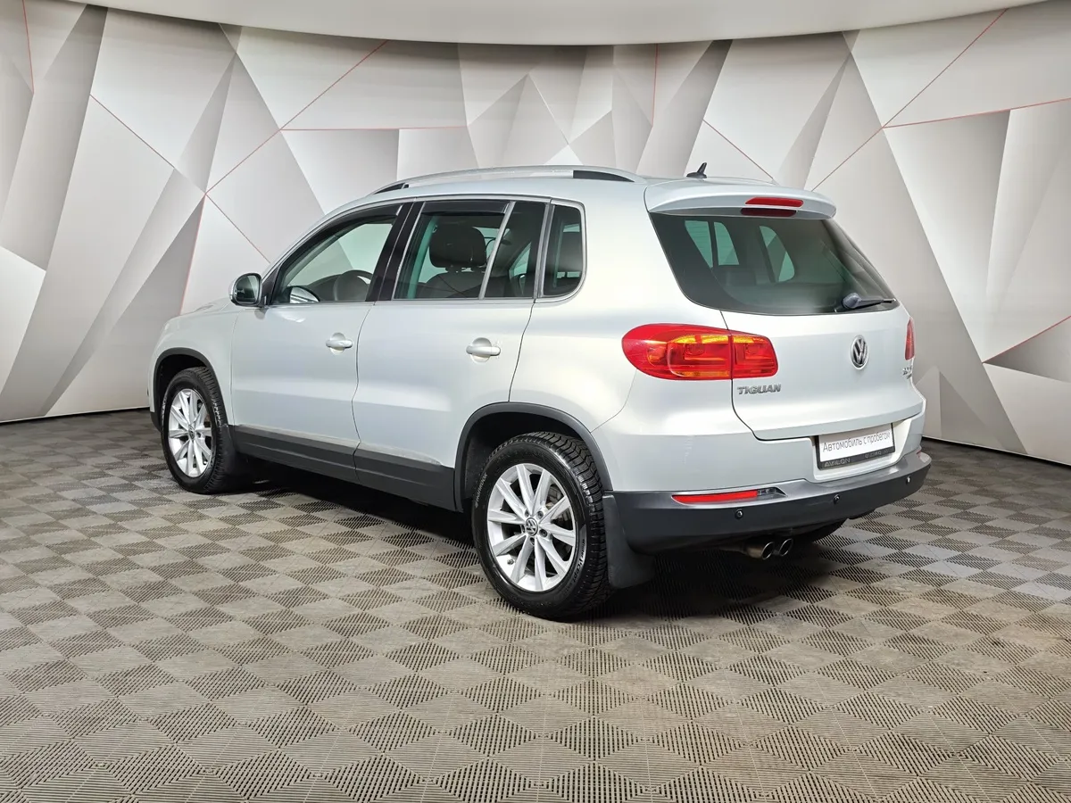 Volkswagen Tiguan 1.4 TSI 4Motion AT (150 л.с.) Серебристый в АВИЛОН. Слайд №4