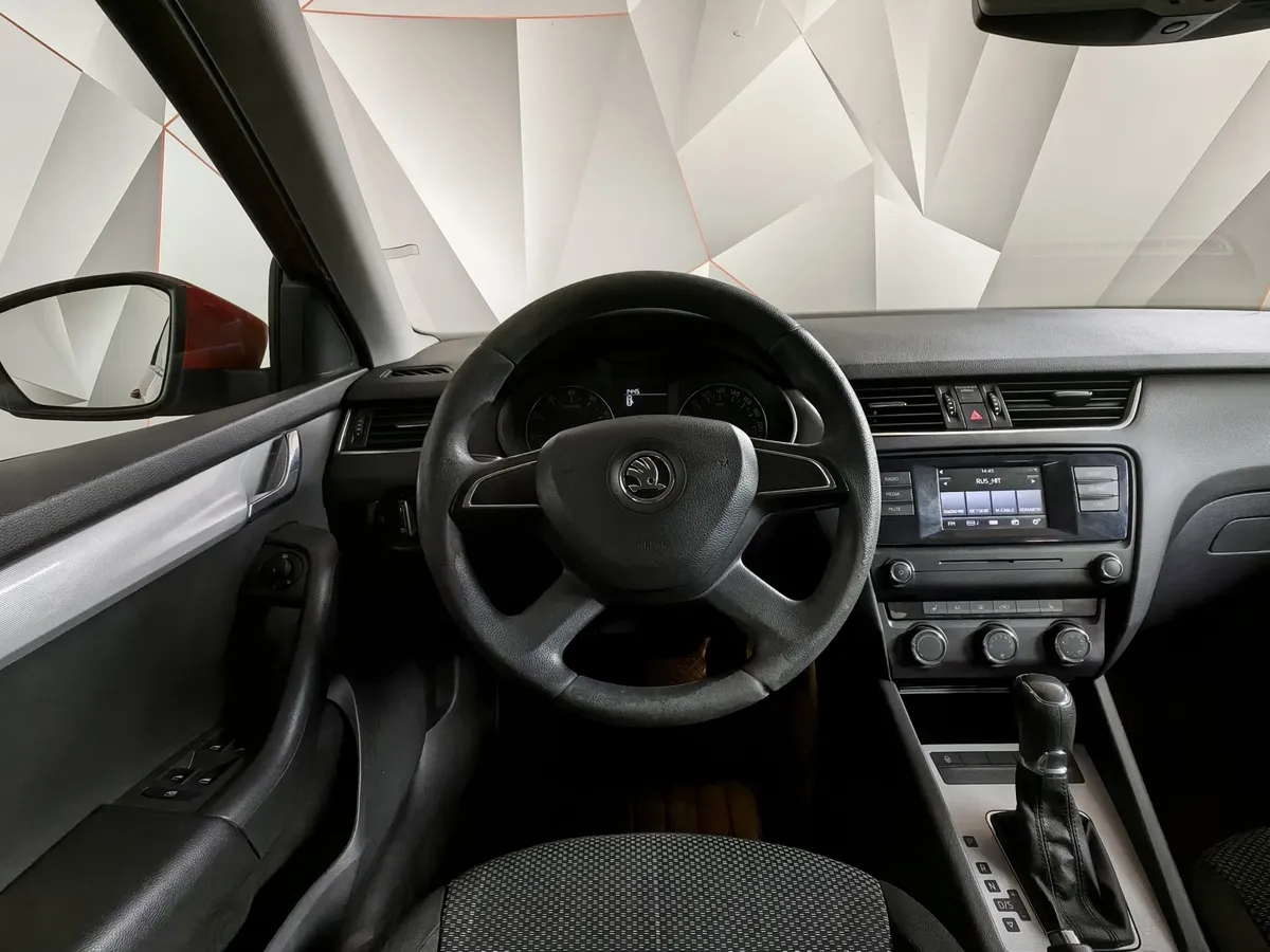 Skoda Octavia 1.6 MPI AT (110 л.с.) Красный в АВИЛОН. Слайд №19