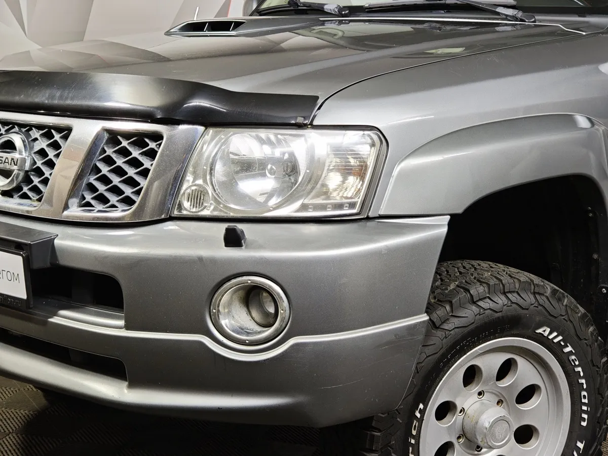 Nissan Patrol 3.0 Di AT (160 л.с.) Серый в АВИЛОН. Слайд №10