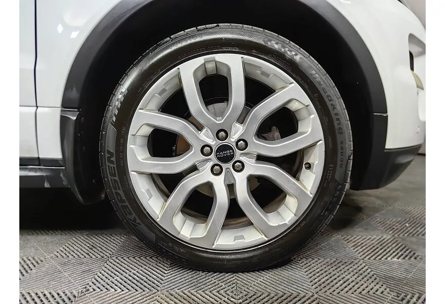 Land Rover Range Rover Evoque 2.0 Si4 AT (240 л.с.) HSE Dynamic Белый в АВИЛОН. Слайд №9