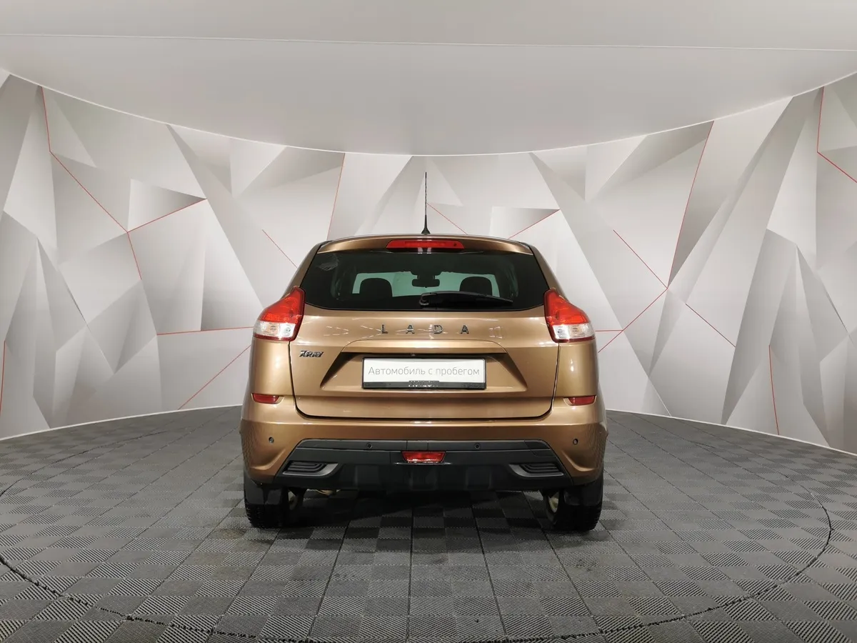 ВАЗ (Lada) XRAY 1.8 AMT (122 л.с.) Коричневый в АВИЛОН. Слайд №8