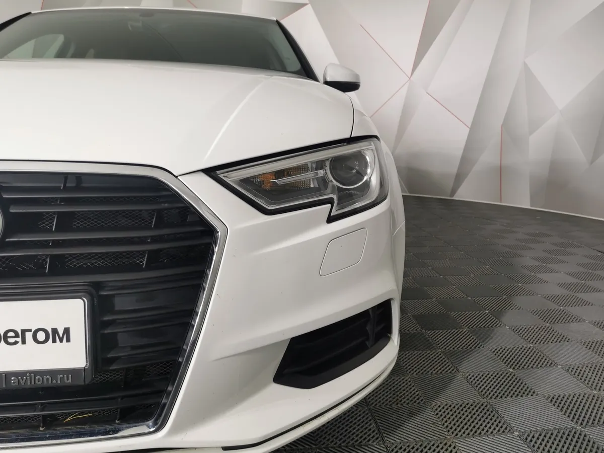 Audi A3 1.4 TFSI AT (150 л.с.) Белый в АВИЛОН. Слайд №10