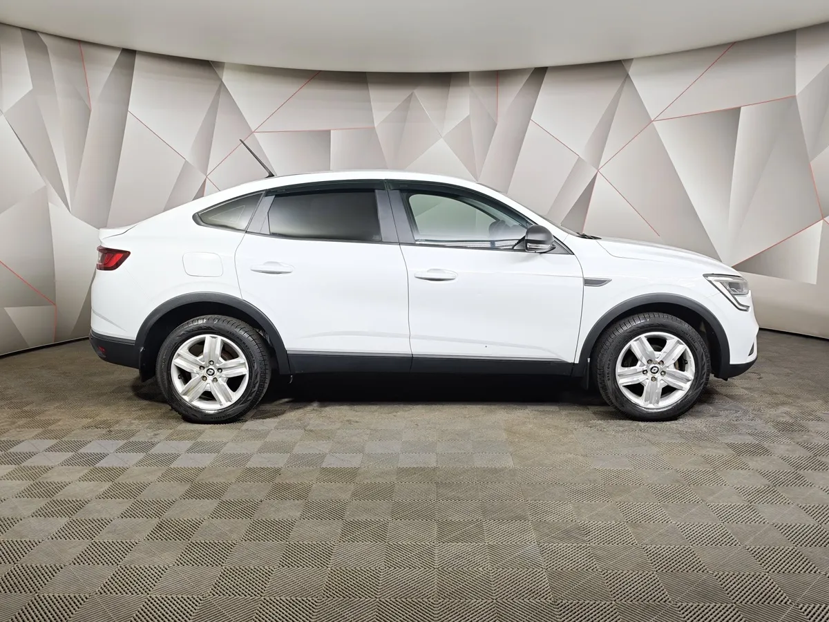 Renault Arkana 1.6 CVT 2WD (114 л.с.) Белый в АВИЛОН. Слайд №6
