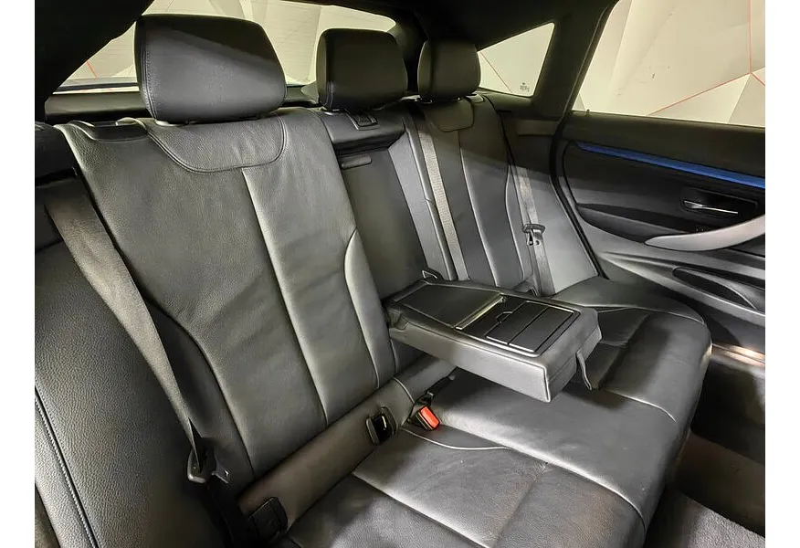 BMW 3 серия 320i xDrive AT (184 л.с.) M Sport Синий в АВИЛОН. Слайд №14