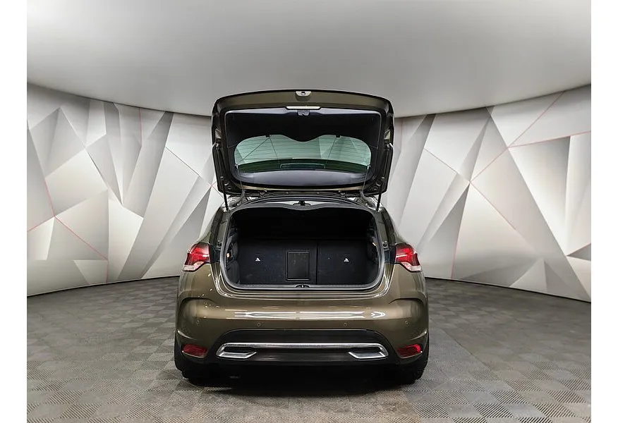 Citroen DS4 1.6 THP AT (150 л.с.) Коричневый в АВИЛОН. Слайд №12 Citroen DS4 1.6 THP AT (150 л.с.) Коричневый в АВИЛОН. Слайд №12