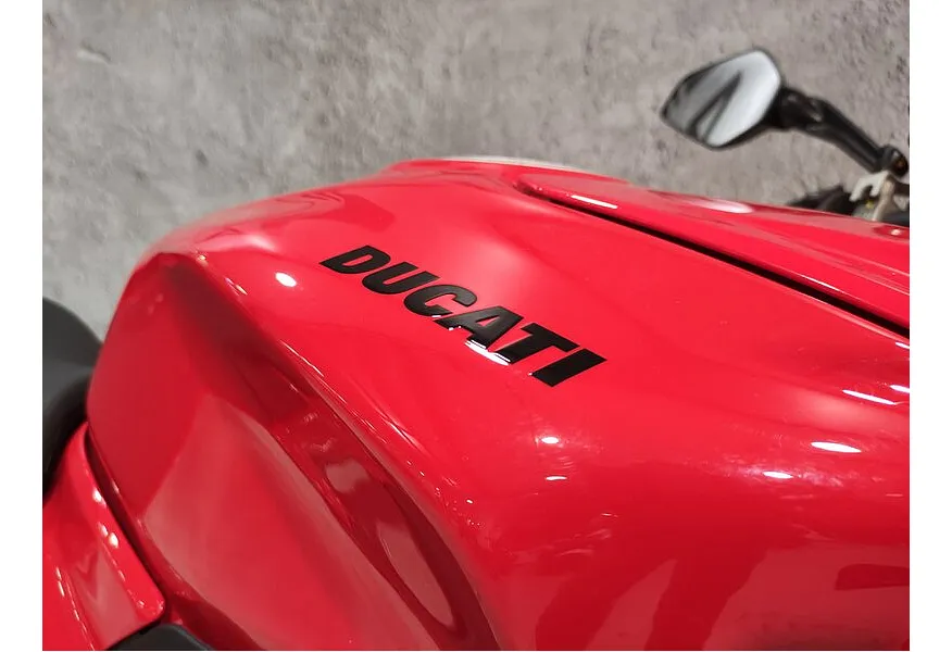 Ducati Streetfighter V4 1103 Красный в АВИЛОН. Слайд №9