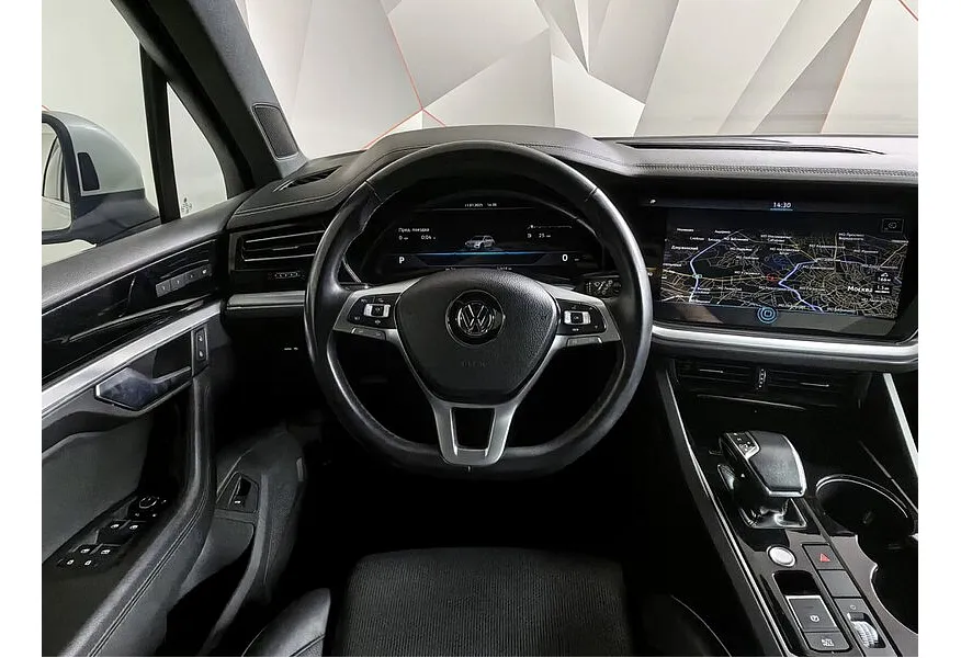 АВИЛОН - Volkswagen Touareg 3.0 V6 TDI Tiptronic 4Motion (249 л.с.) R-Line Белый - slide 14