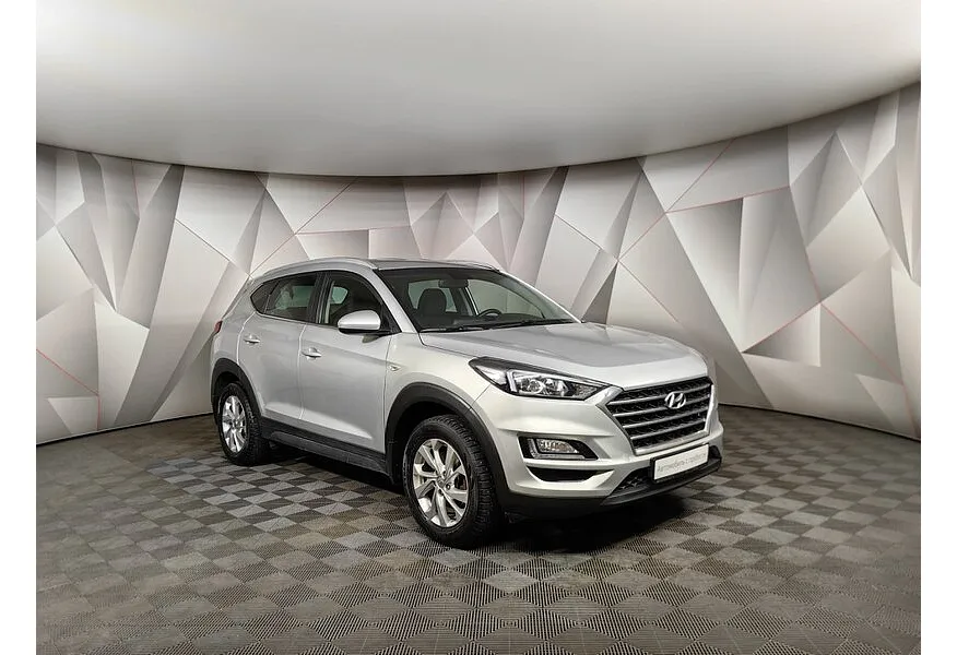 Hyundai Tucson 2.0 (150 л.с.) MPI-6AT-2WD Family Серый в АВИЛОН. Слайд №3