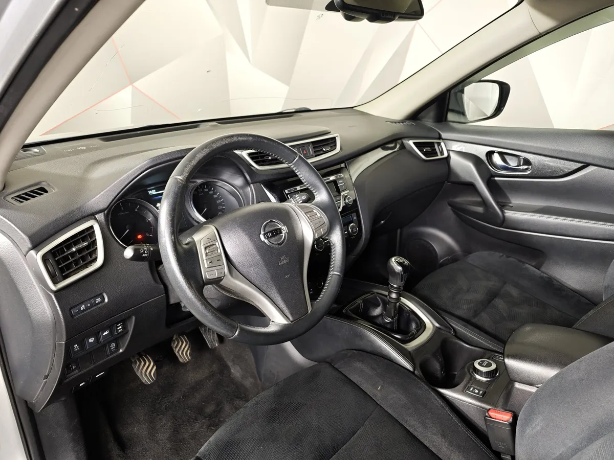 Nissan X-Trail 1.6 dCi MT 4WD (130 л.с.) SE+ Серебристый в АВИЛОН. Слайд №16