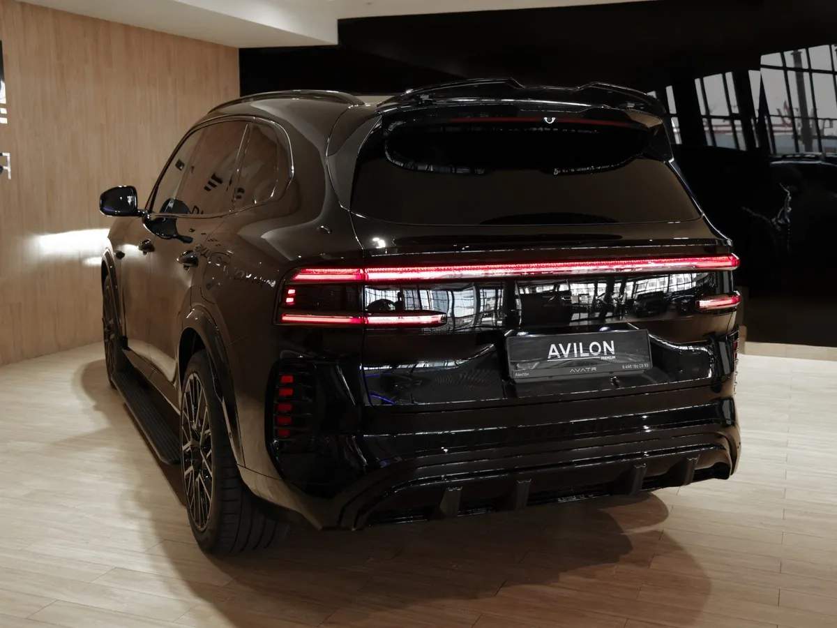 Zeekr 8X Dawn 2.0h AT 4WD (1401 л.с.) Yao Ying Черный в АВИЛОН. Слайд №7