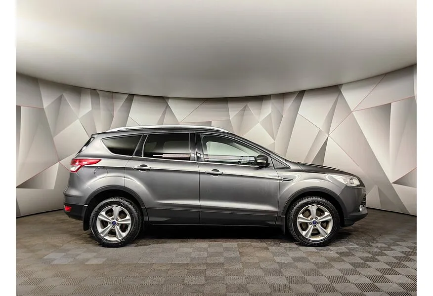 Ford Kuga 1.6 EcoBoost AT AWD (150 л.с.) Titanium Серый в АВИЛОН. Слайд №6