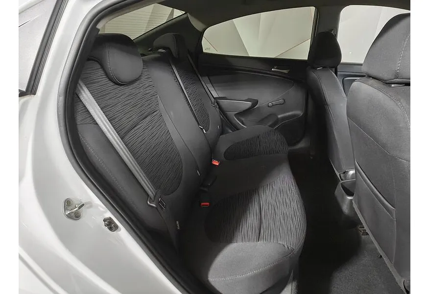 АВИЛОН - Hyundai Solaris 1.4 AT (100 л.с.) Active Plus Белый - slide 8
