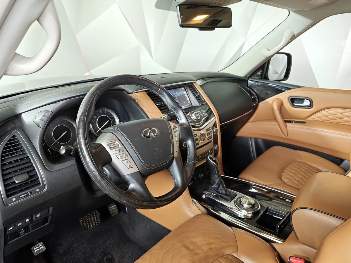 Infiniti QX80 5.6 АТ AWD (405 л.с.) Серый в АВИЛОН. Слайд №18