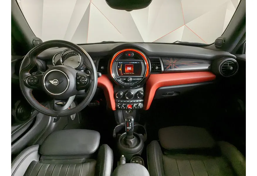 АВИЛОН - Mini Cabrio 2.0 AT (231 л.с.) JCW Красный - slide 8