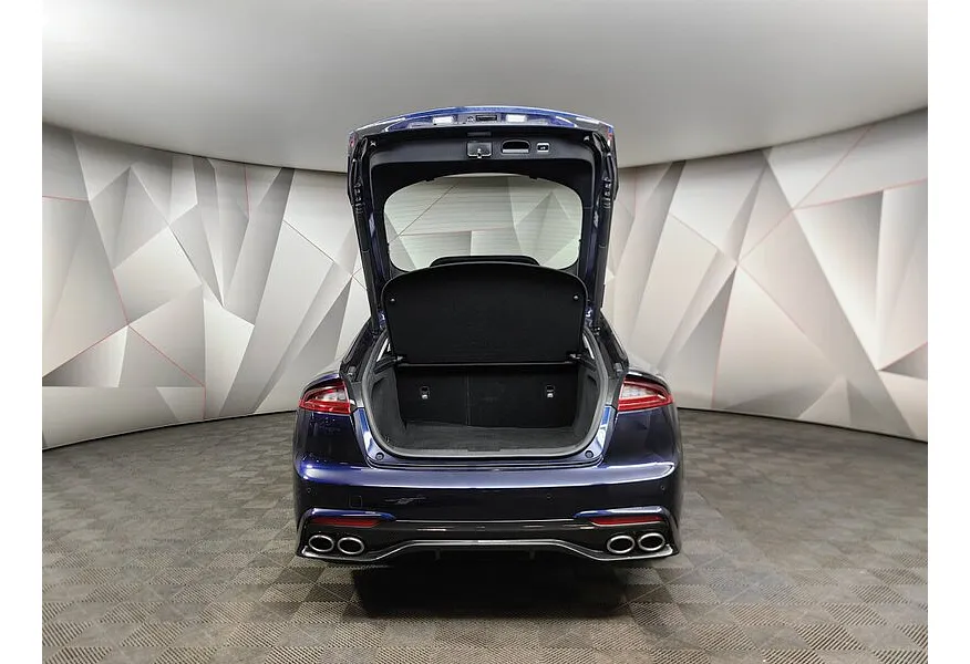 Kia Stinger 2.0 AT AWD (247 л.с.) Prestige Синий в АВИЛОН. Слайд №12