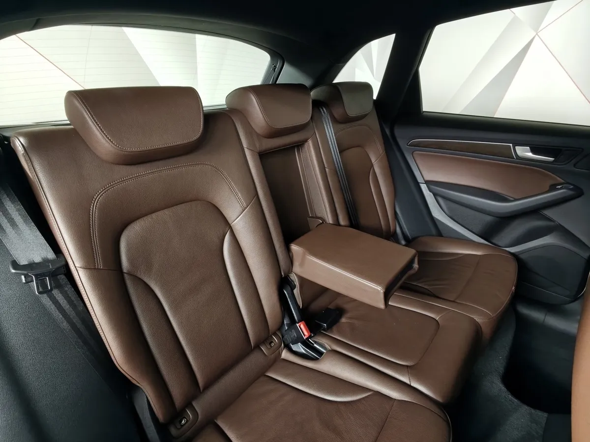 Audi Q5 2.0 TFSI Tiptronic quattro (180 л.с.) Белый в АВИЛОН. Слайд №17