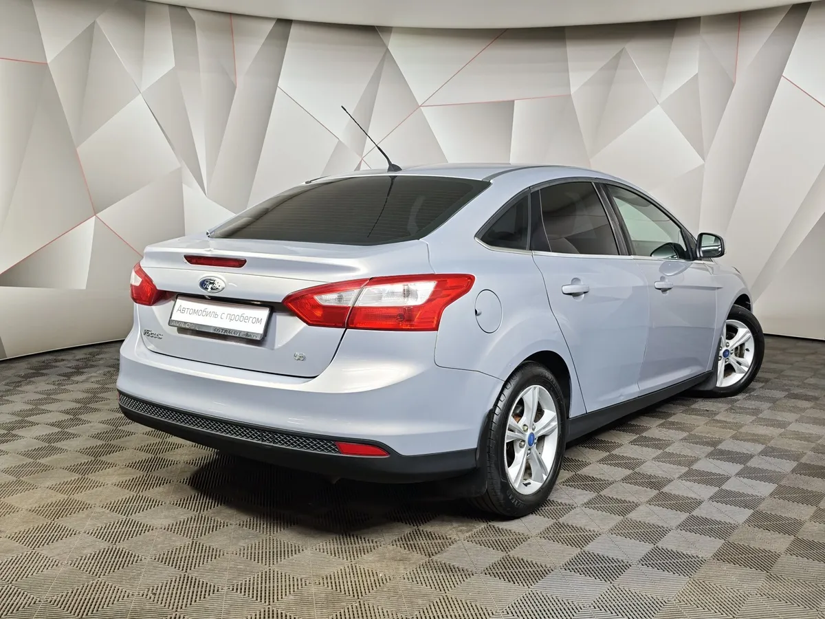 Ford Focus 1.6 Ti-VCT PowerShift (125 л.с.) Trend Голубой в АВИЛОН. Слайд №2