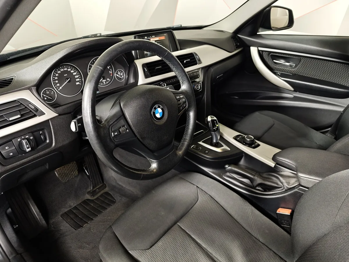 BMW 3 серия 318i AT (136 л.с.) Серый в АВИЛОН. Слайд №12