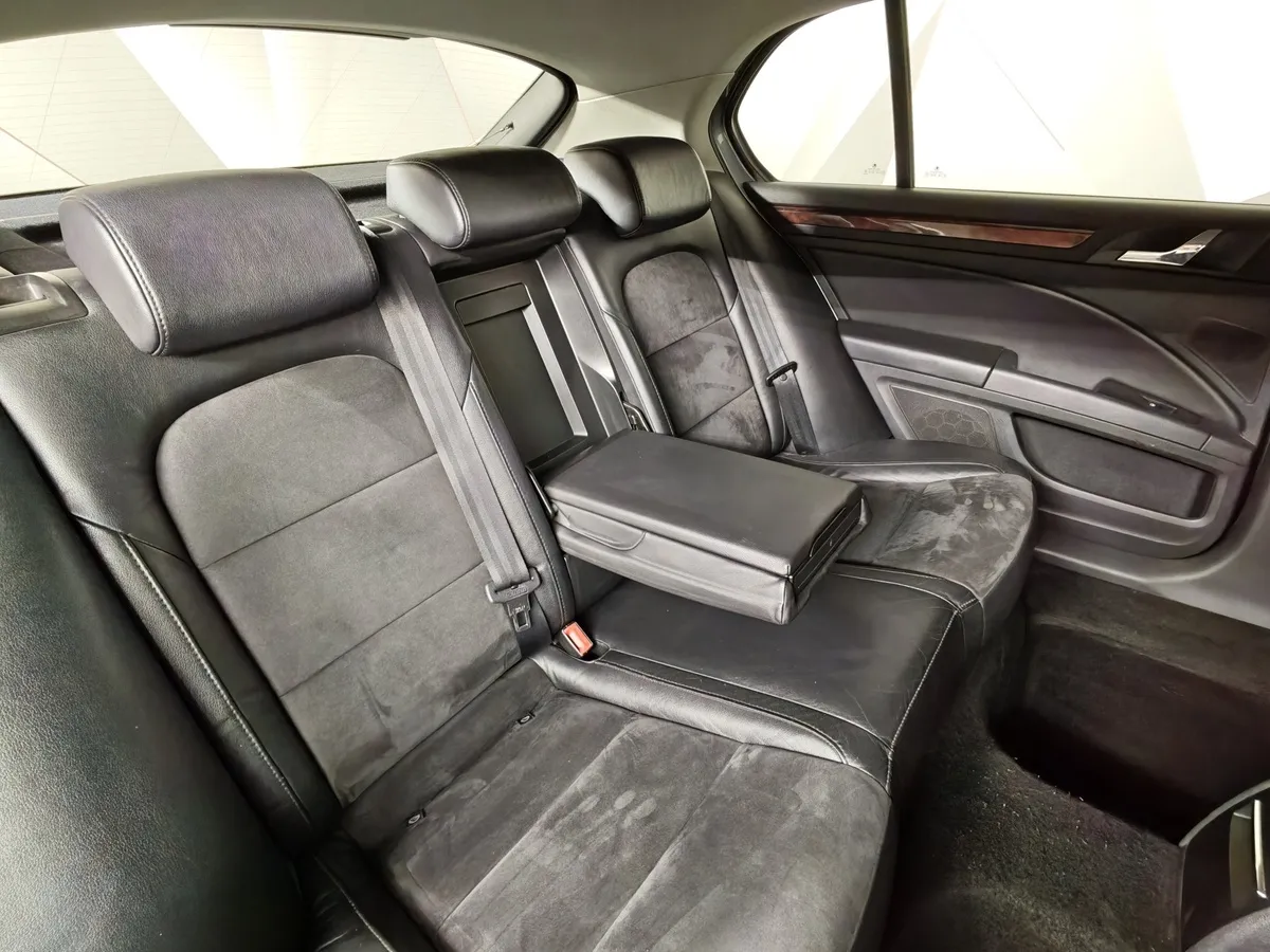 Skoda Superb 1.8 TSI AT (152 л.с.) Серый в АВИЛОН. Слайд №16