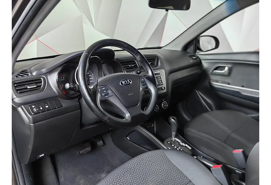 Kia Rio 1.4 AT (107 л.с.) Коричневый в АВИЛОН. Слайд №18