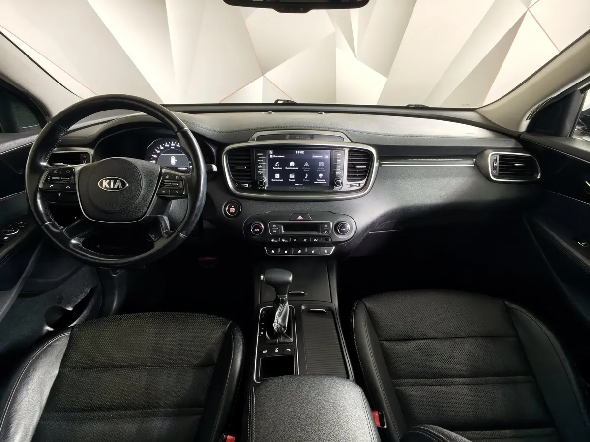 Kia Sorento 3.5 AT AWD (249 л.с.) Prestige Белый в АВИЛОН. Слайд №14