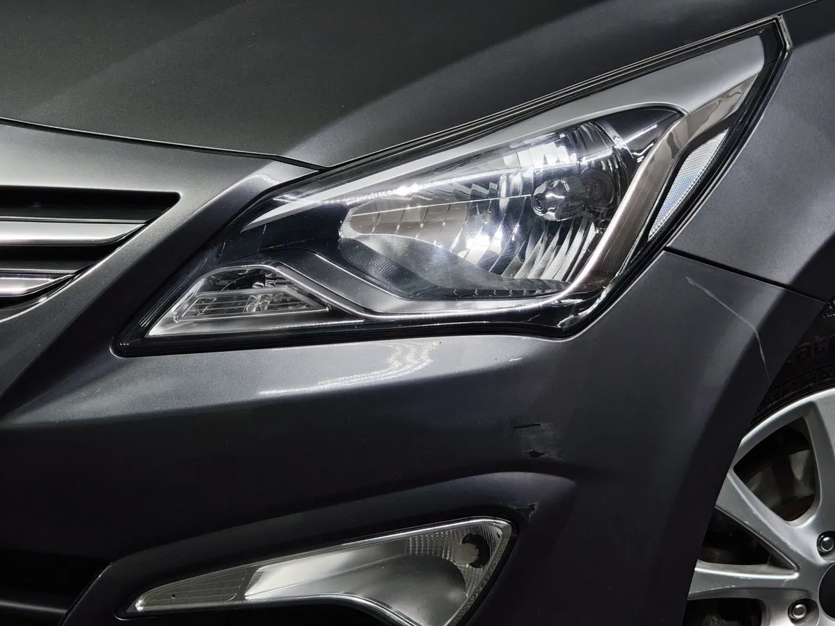 Hyundai Solaris 1.6 MT (123 л.с.) Comfort Серый в АВИЛОН. Слайд №10