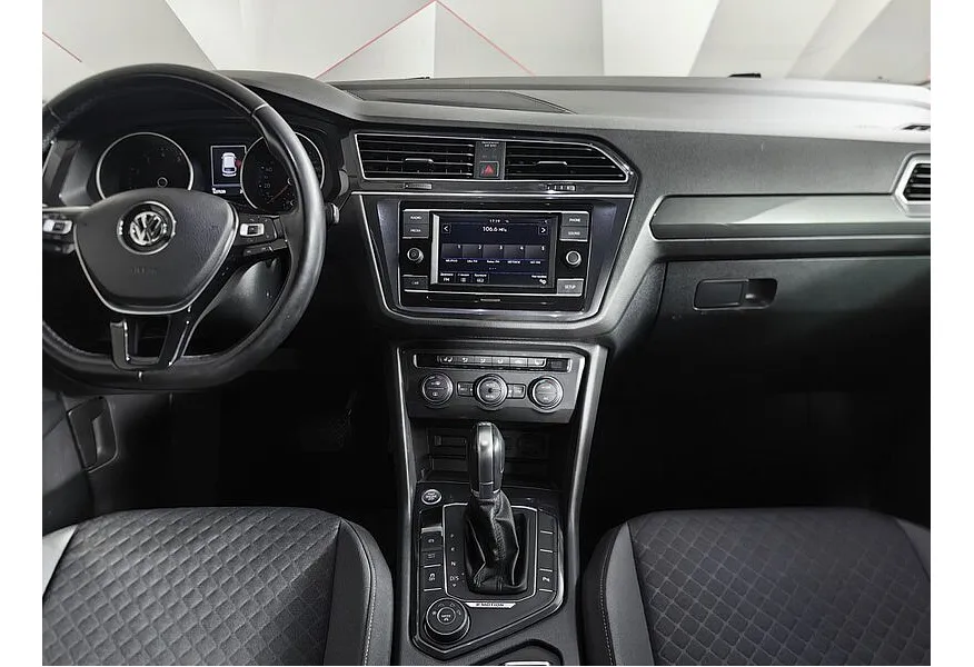 АВИЛОН - Volkswagen Tiguan 1.4 TSI 4Motion DSG (150 л.с.) Comfortline Черный - slide 12