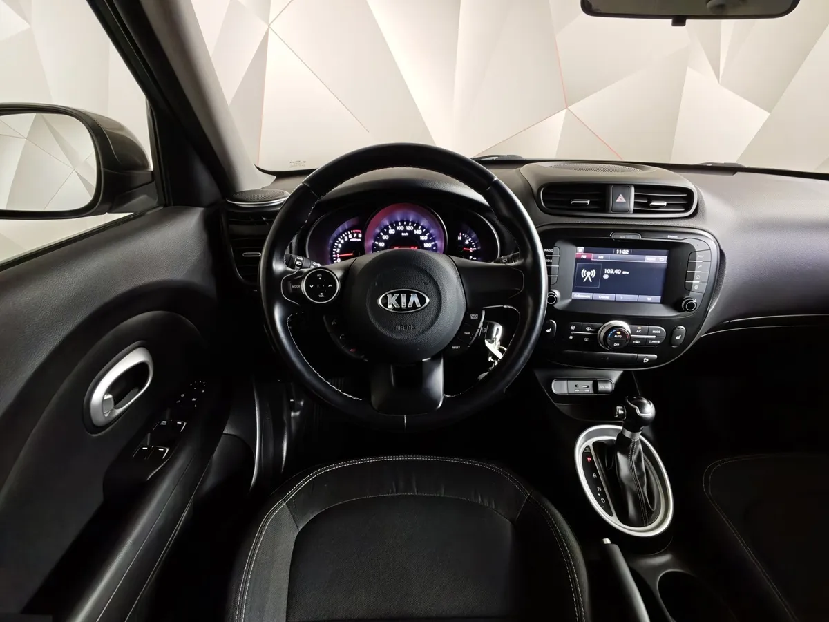 Kia Soul 1.6 GDI AT (132 л.с.) Classic Серебристый в АВИЛОН. Слайд №19