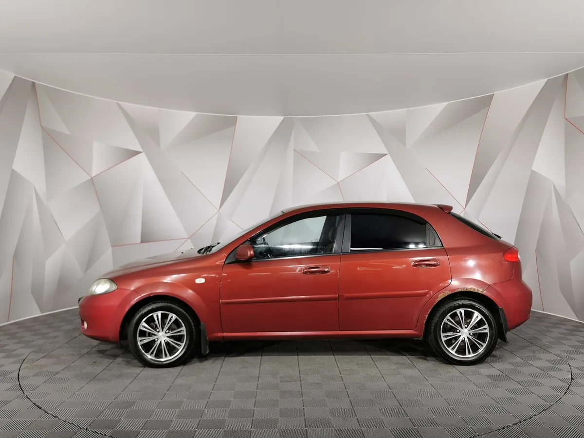 Chevrolet Lacetti 1.6 MT (109 л.с.) Platinum Красный в АВИЛОН. Слайд №5