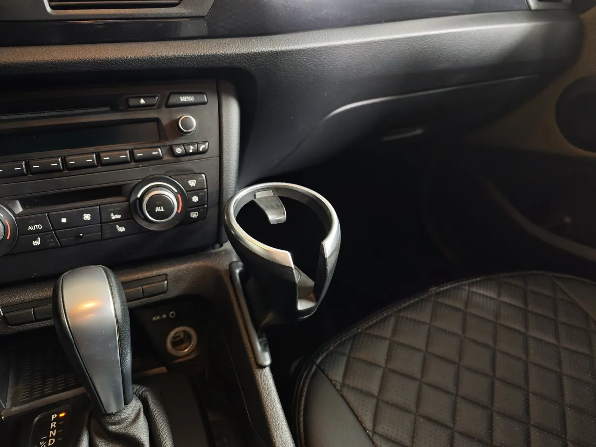 BMW X1 xDrive20d AT (184 л.с.) Черный в АВИЛОН. Слайд №15
