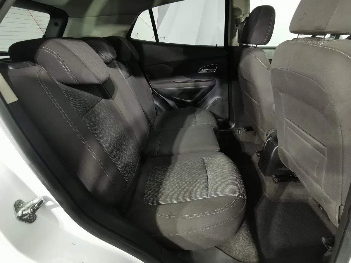 Opel Mokka 1.8 AT AWD (140 л.с.) Cosmo Белый в АВИЛОН. Слайд №14