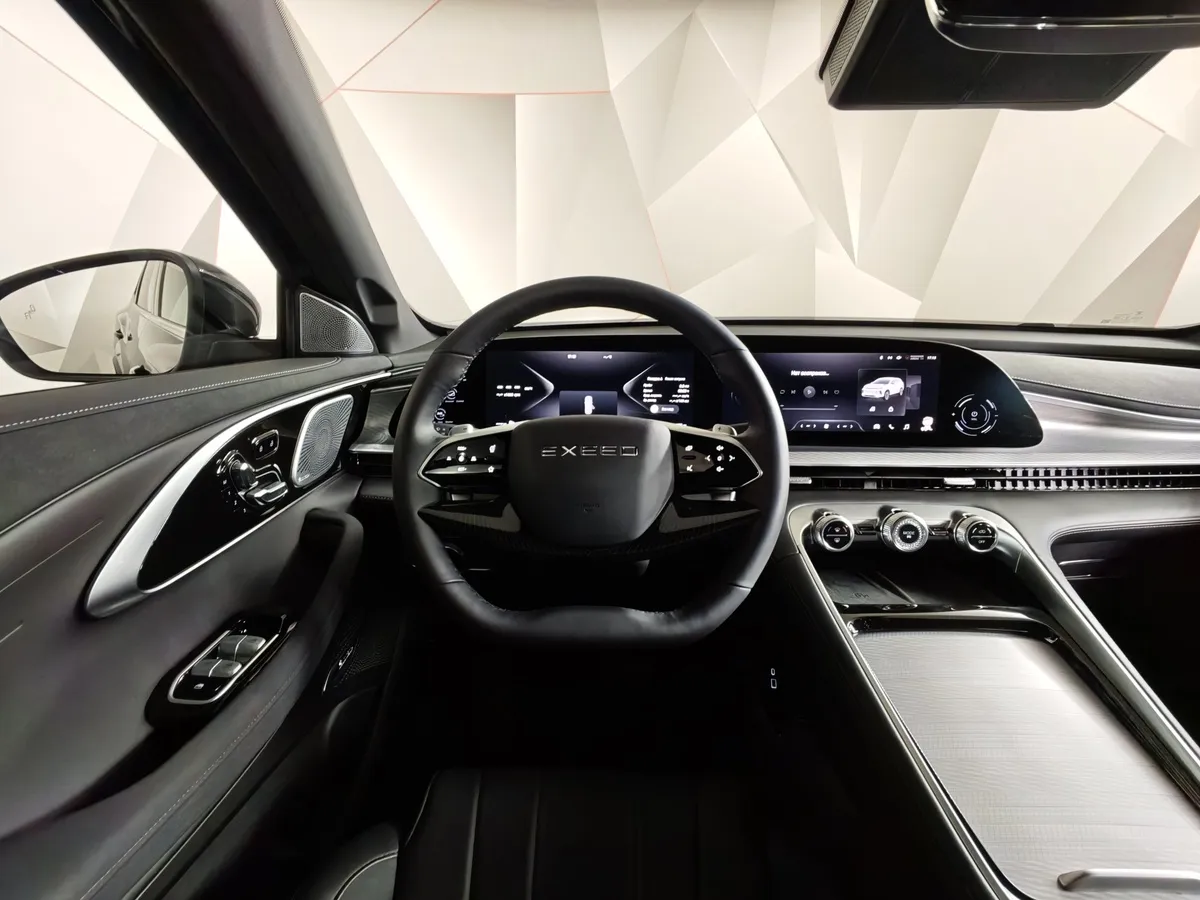 EXEED TXL 1.6 TGDI DCT7 AWD (186 л.с.) Prestige Черный в АВИЛОН. Слайд №19