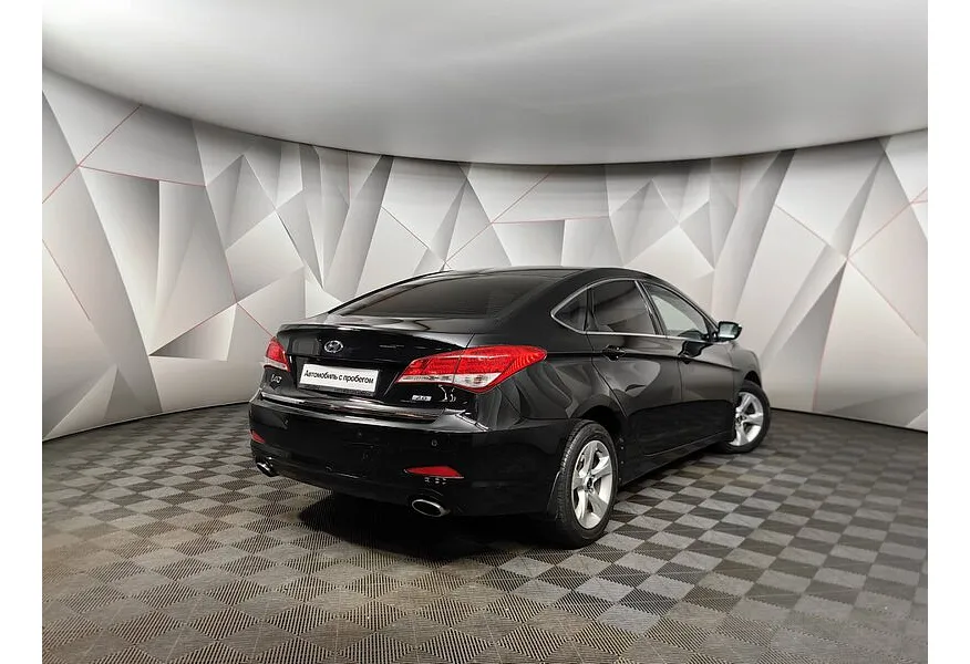 Hyundai i40 2.0 AT (150 л.с.) Comfort Черный в АВИЛОН. Слайд №8