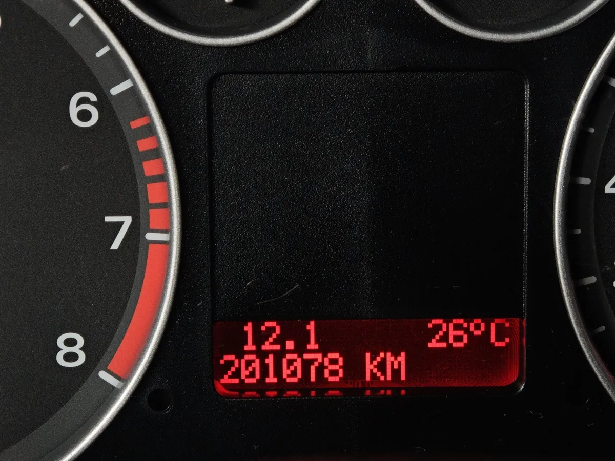 Ford Focus 1.8 MT (125 л.с.) Trend Черный в АВИЛОН. Слайд №17