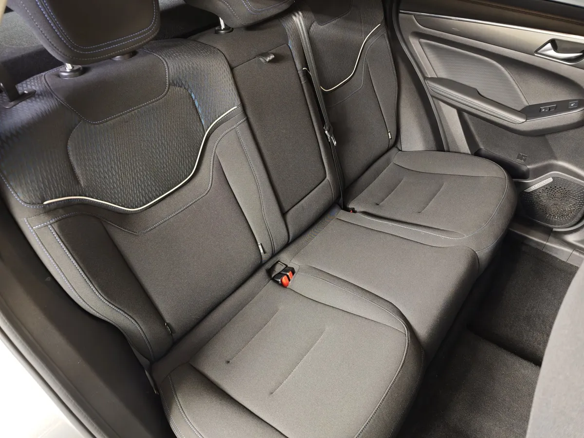 Haval Jolion 1.5T AWD 7DCT (150 л.с.) Premium Серый в АВИЛОН. Слайд №16