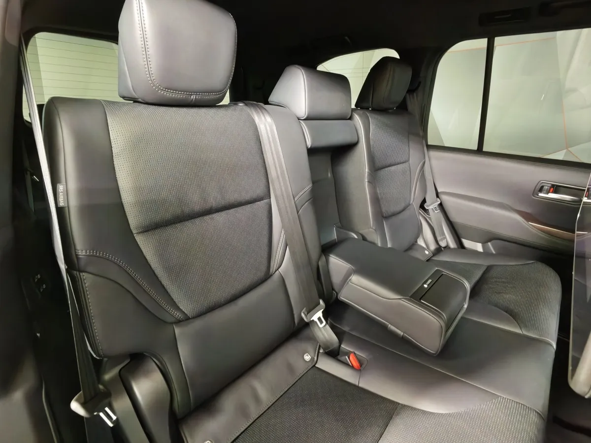 Toyota Land Cruiser 3.5 V6 AT 4WD (415 л.с.) Белый в АВИЛОН. Слайд №16