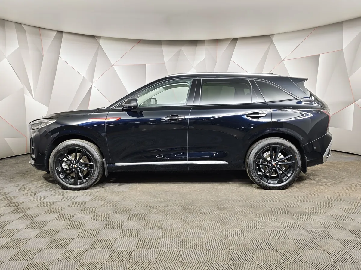 Hongqi HS3 2.0T 8AT 4WD (245 л.с.) Делюкс Черный в АВИЛОН. Слайд №5
