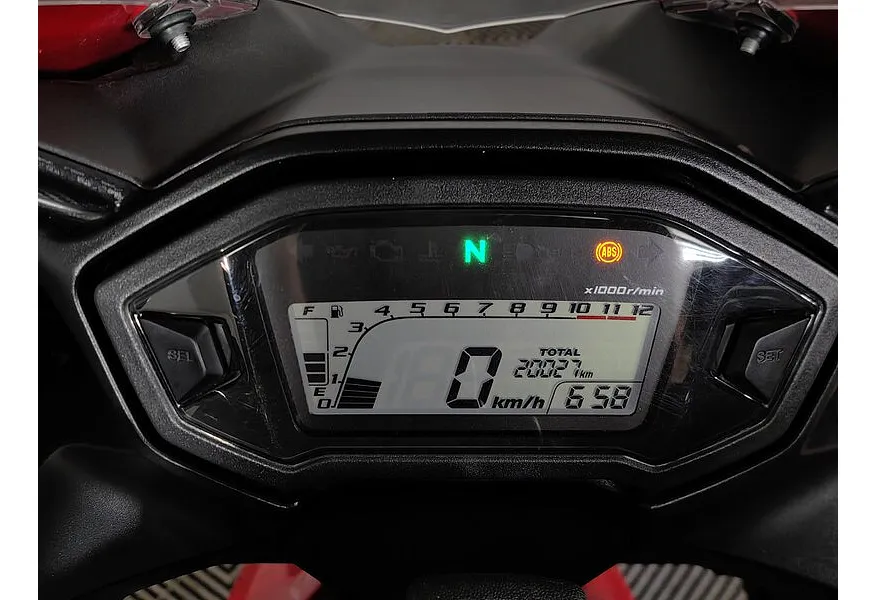 АВИЛОН - Honda CBR400R CBR400R 399 см³ 399 Красный - slide 8