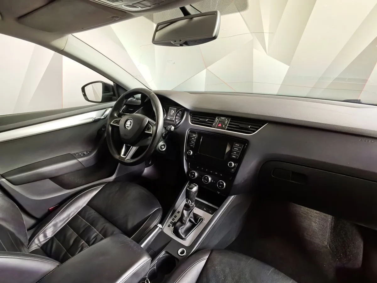 Skoda Octavia 1.8 TSI DSG (180 л.с.) Коричневый в АВИЛОН. Слайд №12