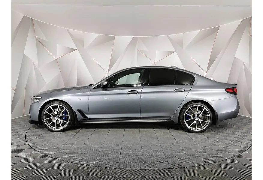 BMW 5 серия 530d xDrive Steptronic (249 л.с.) M Sport Pro Серый в АВИЛОН. Слайд №5